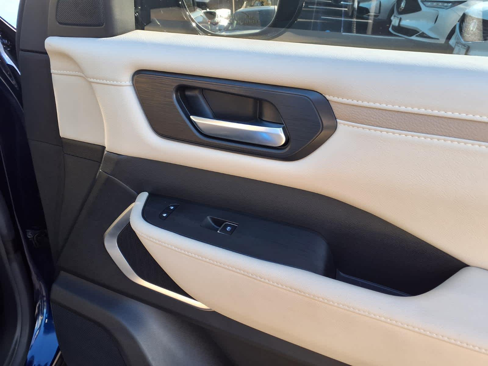 Used 2025 Nissan Armada SUV
