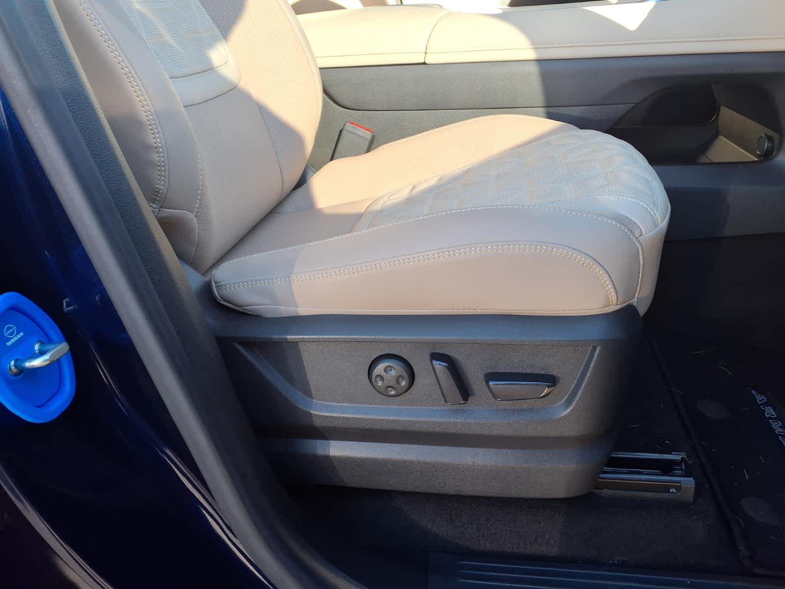 Used 2025 Nissan Armada SUV