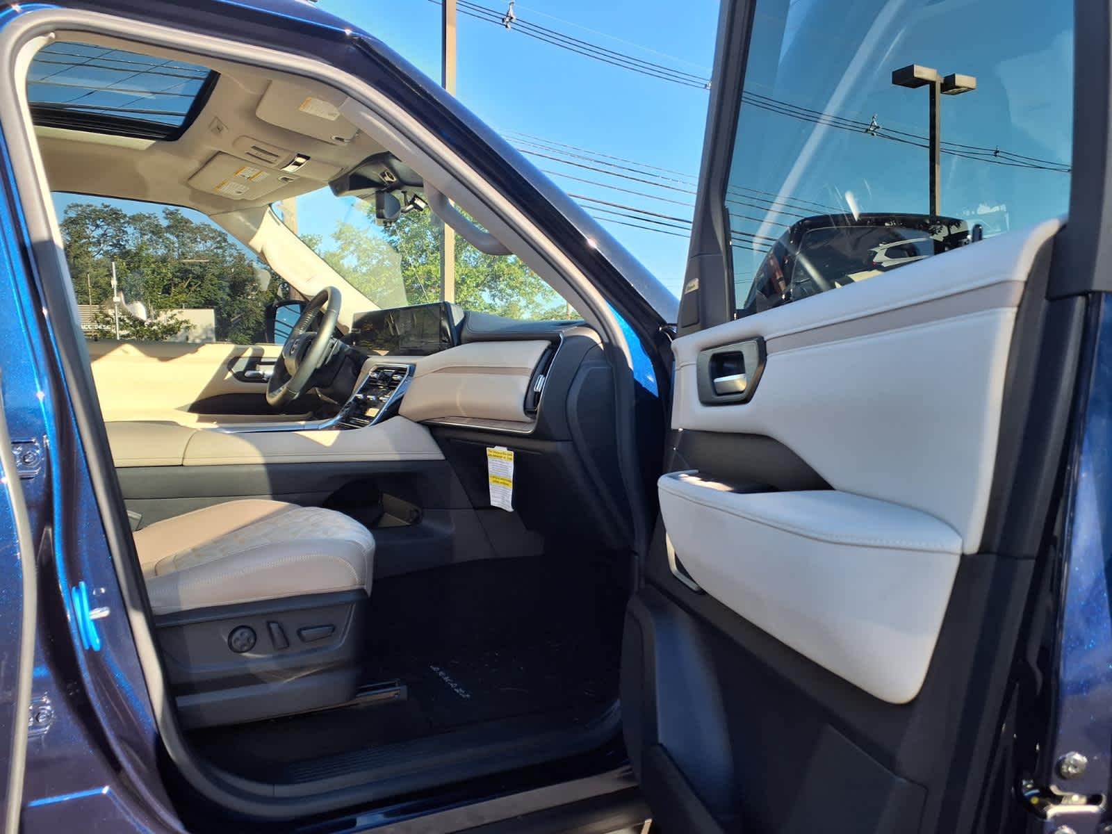 Used 2025 Nissan Armada SUV