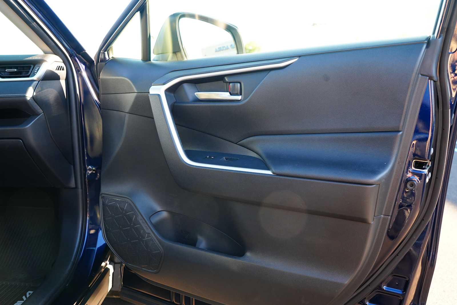 Used 2021 Toyota RAV4 SUV