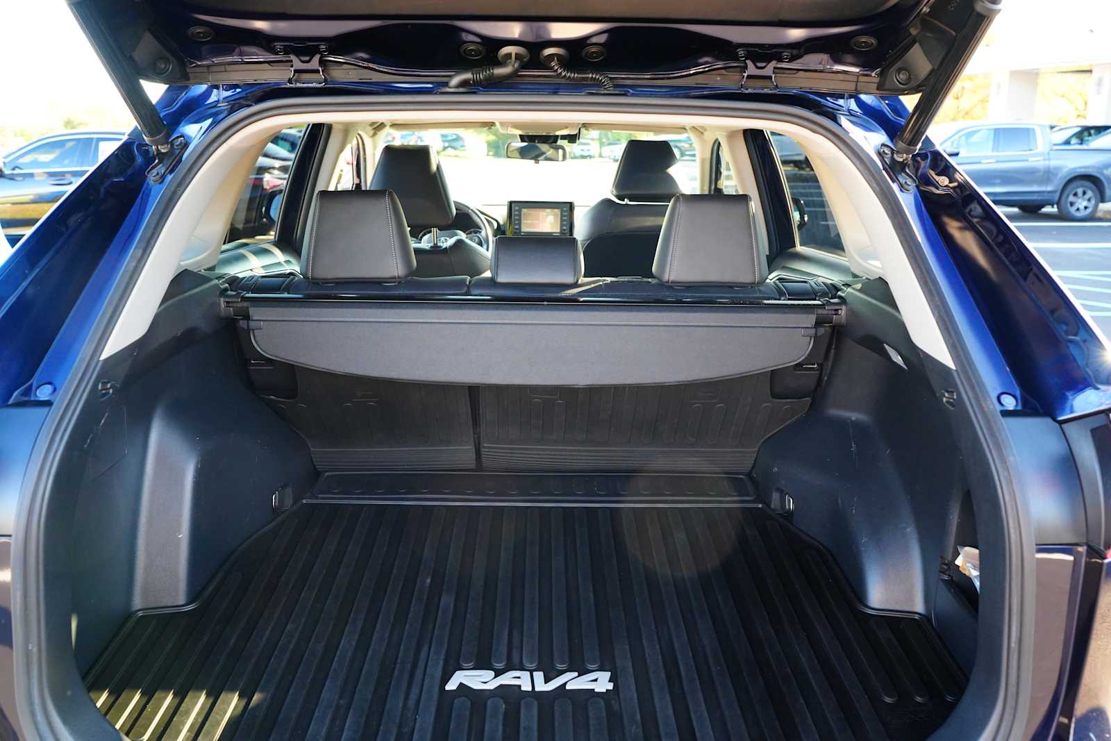 Used 2021 Toyota RAV4 SUV