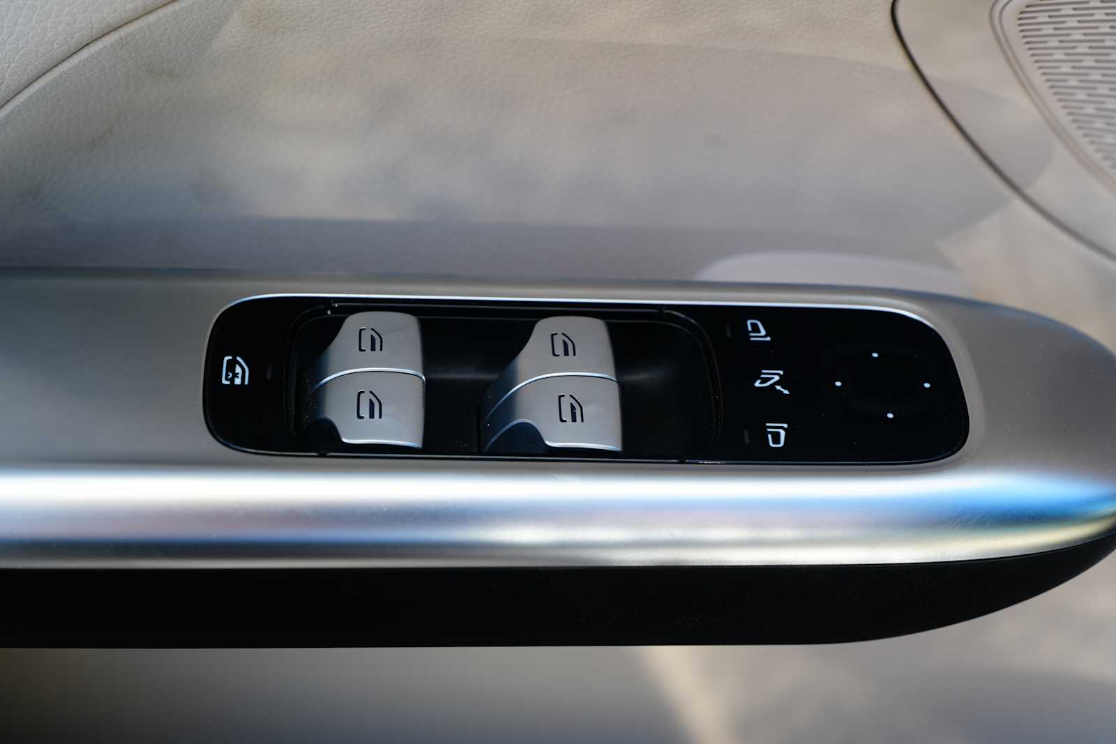 Used 2023 Mercedes-benz C 300 Sedan