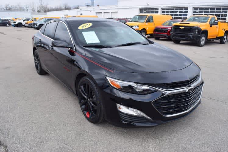 2020 Mosaic Black Metallic Chevrolet Malibu LT FWD Sedan