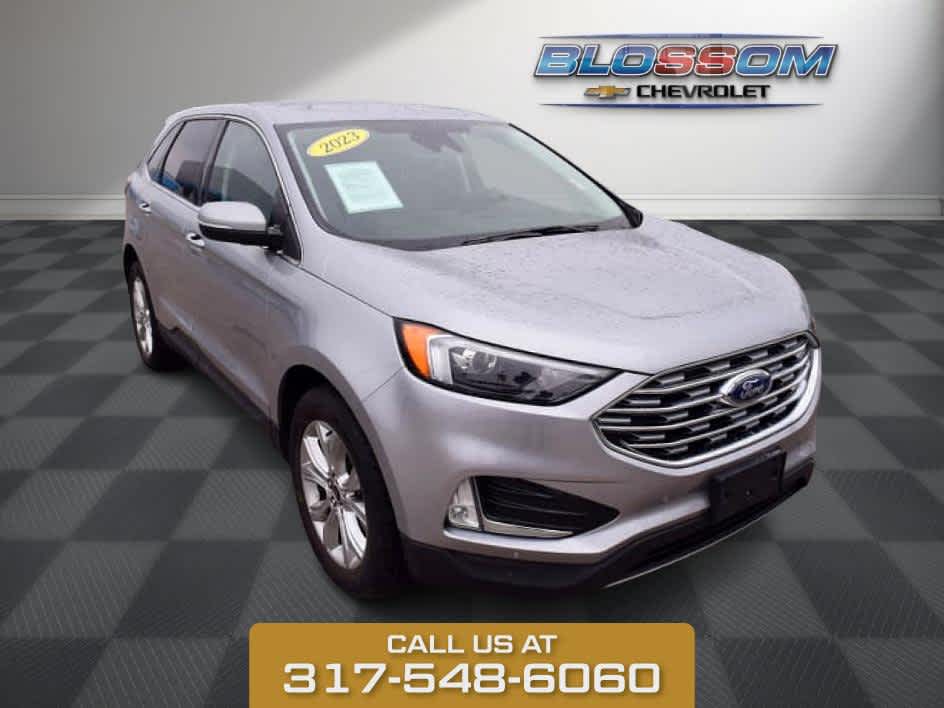 2023 Iconic Silver Metallic Ford Edge Titanium AWD SUV