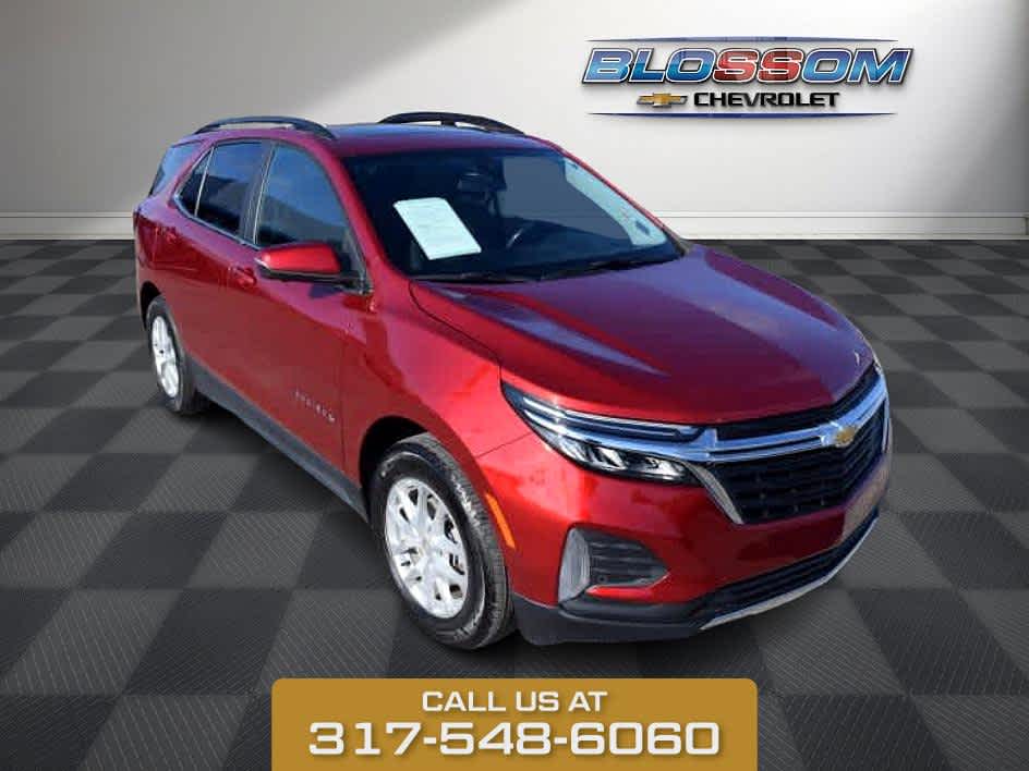2022 Cherry Red Tintcoat Chevrolet Equinox LT FWD SUV