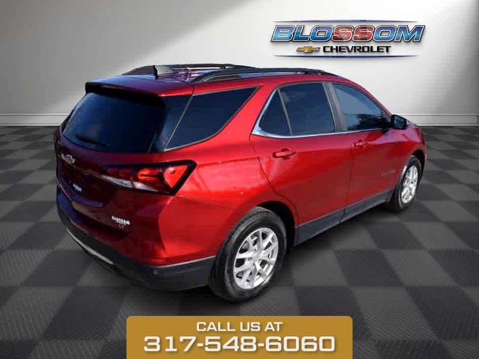 2022 Cherry Red Tintcoat Chevrolet Equinox LT FWD SUV