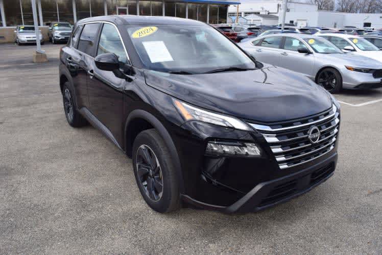 2024 Super Black Nissan Rogue SV FWD SUV