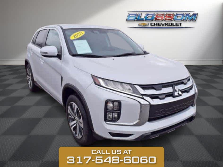 2023 White Diamond Mitsubishi Outlander Sport SE 4X4 SUV