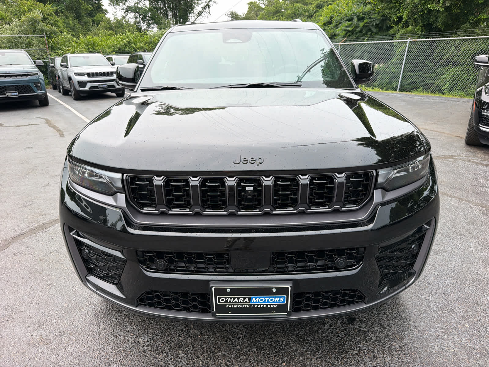 Diamond Black Crystal Pearlcoat 2026 Jeep Grand Cherokee SUV / Crossover Four-Wheel Drive 8-Speed Automatic