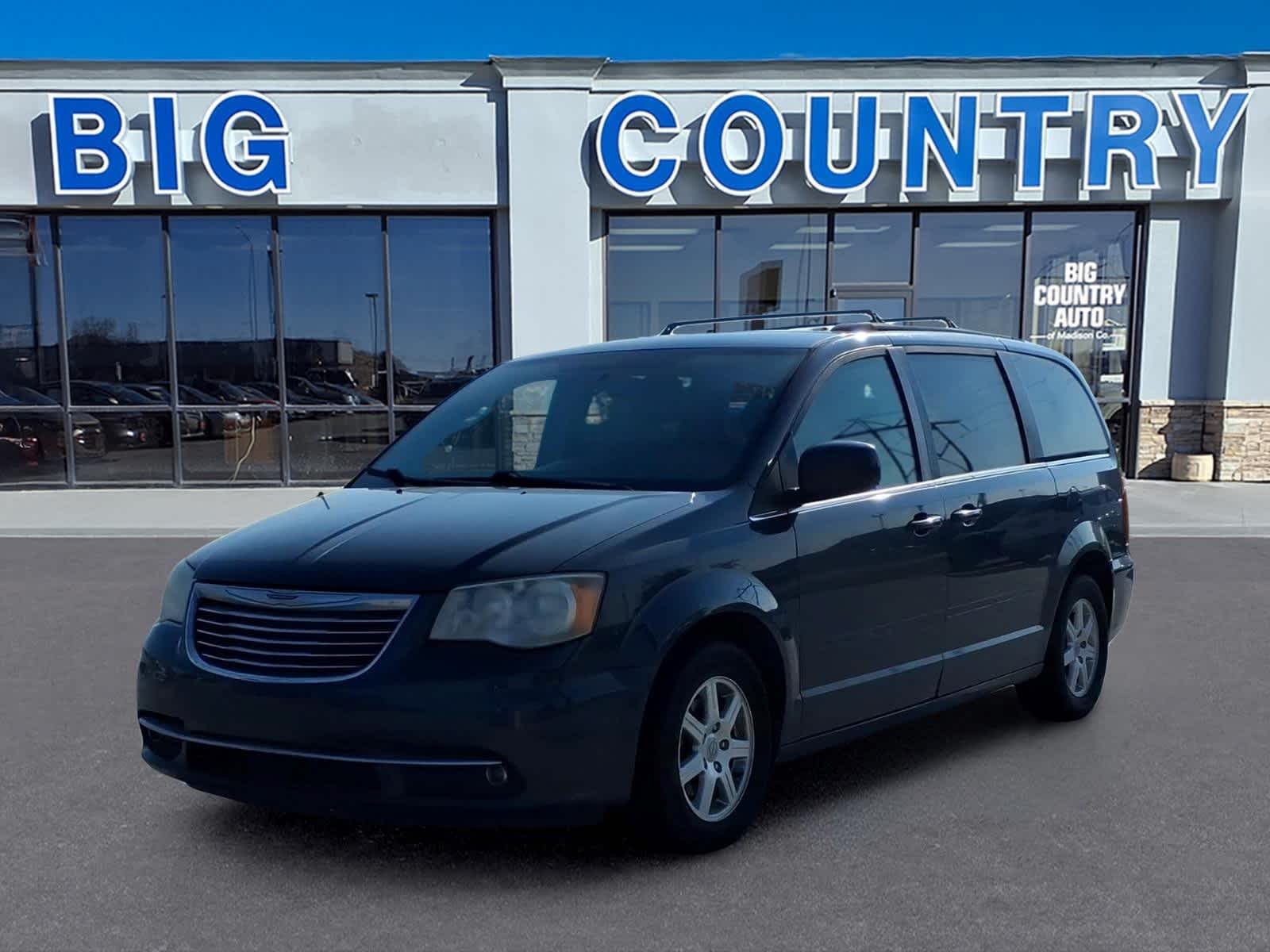 Black (Dark Charcoal Pearl) 2012 Chrysler Town & Country Touring FWD Minivan Front-Wheel Drive 6-Speed Automatic