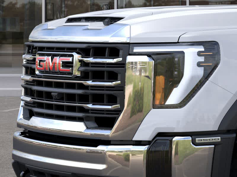 2024 GMC Sierra 3500HD SLE 4WD Crew Cab 159 13