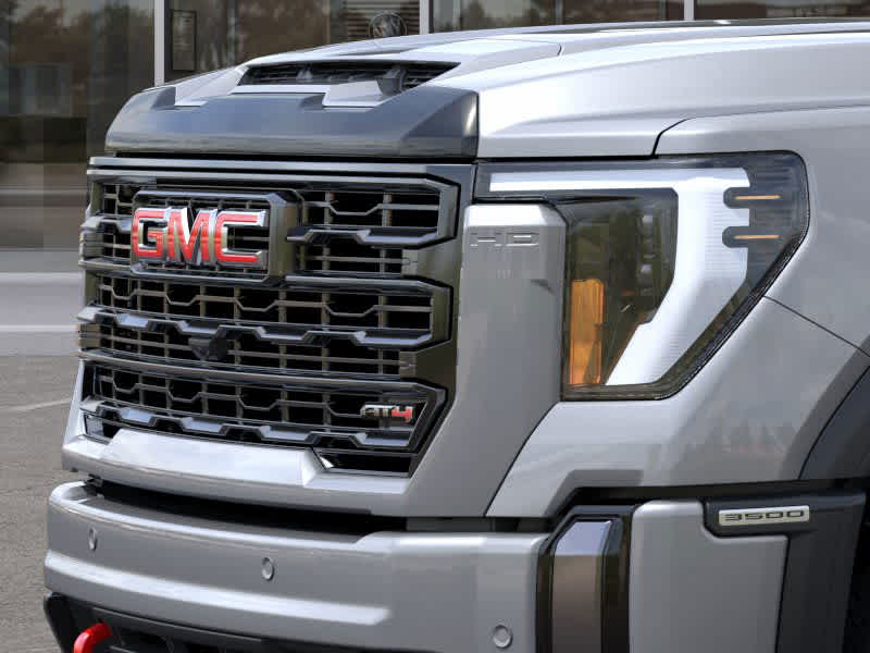 2024 GMC Sierra 3500HD AT4 4WD Crew Cab 159 13