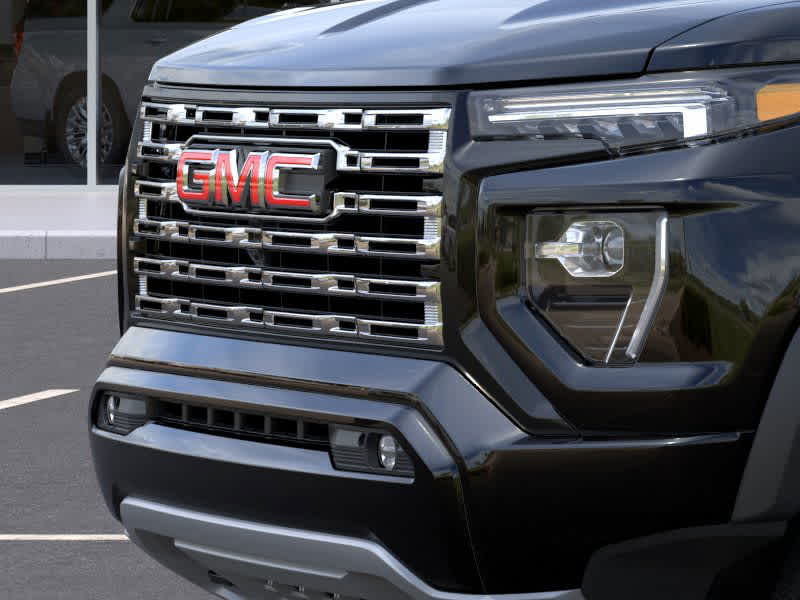 2024 GMC Canyon 4WD Denali Crew Cab 13