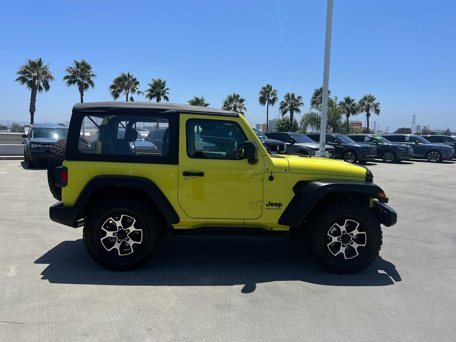 2022 Jeep Wrangler Sport