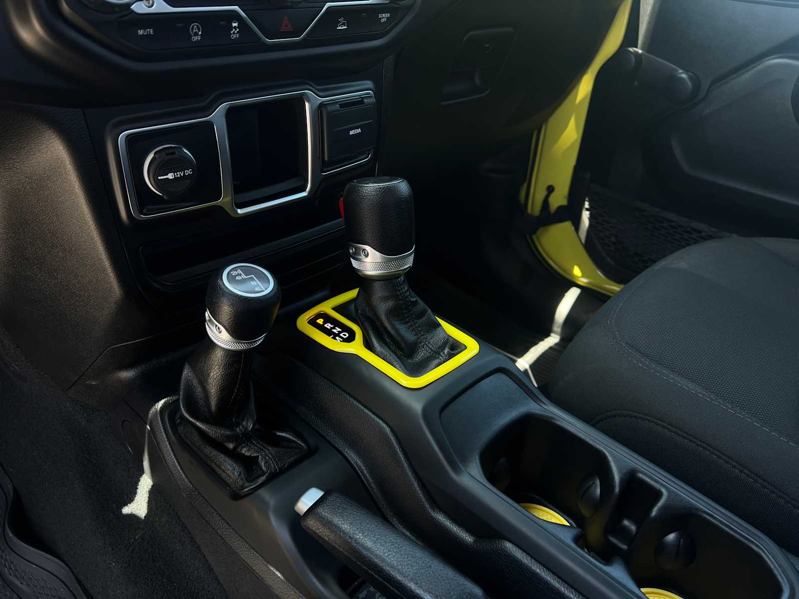 2022 Jeep Wrangler Sport