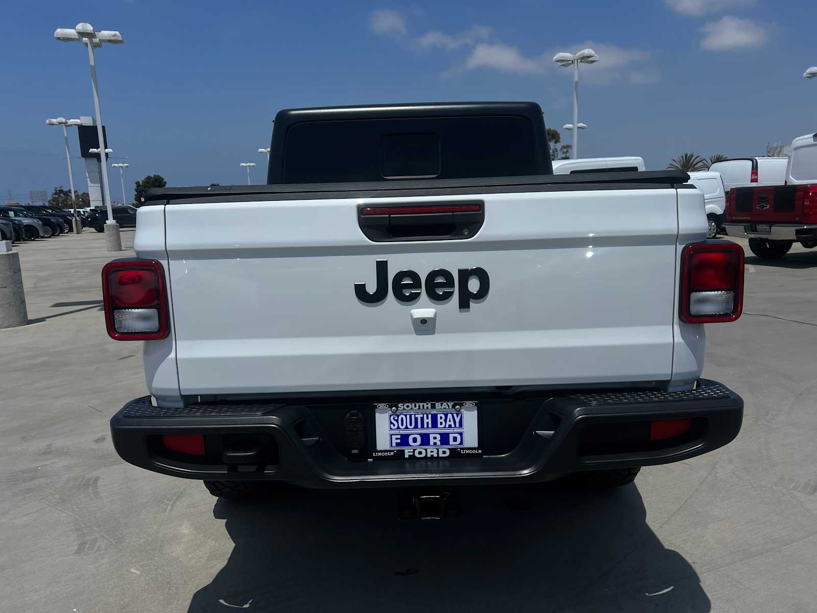 2023 Jeep Gladiator Willys