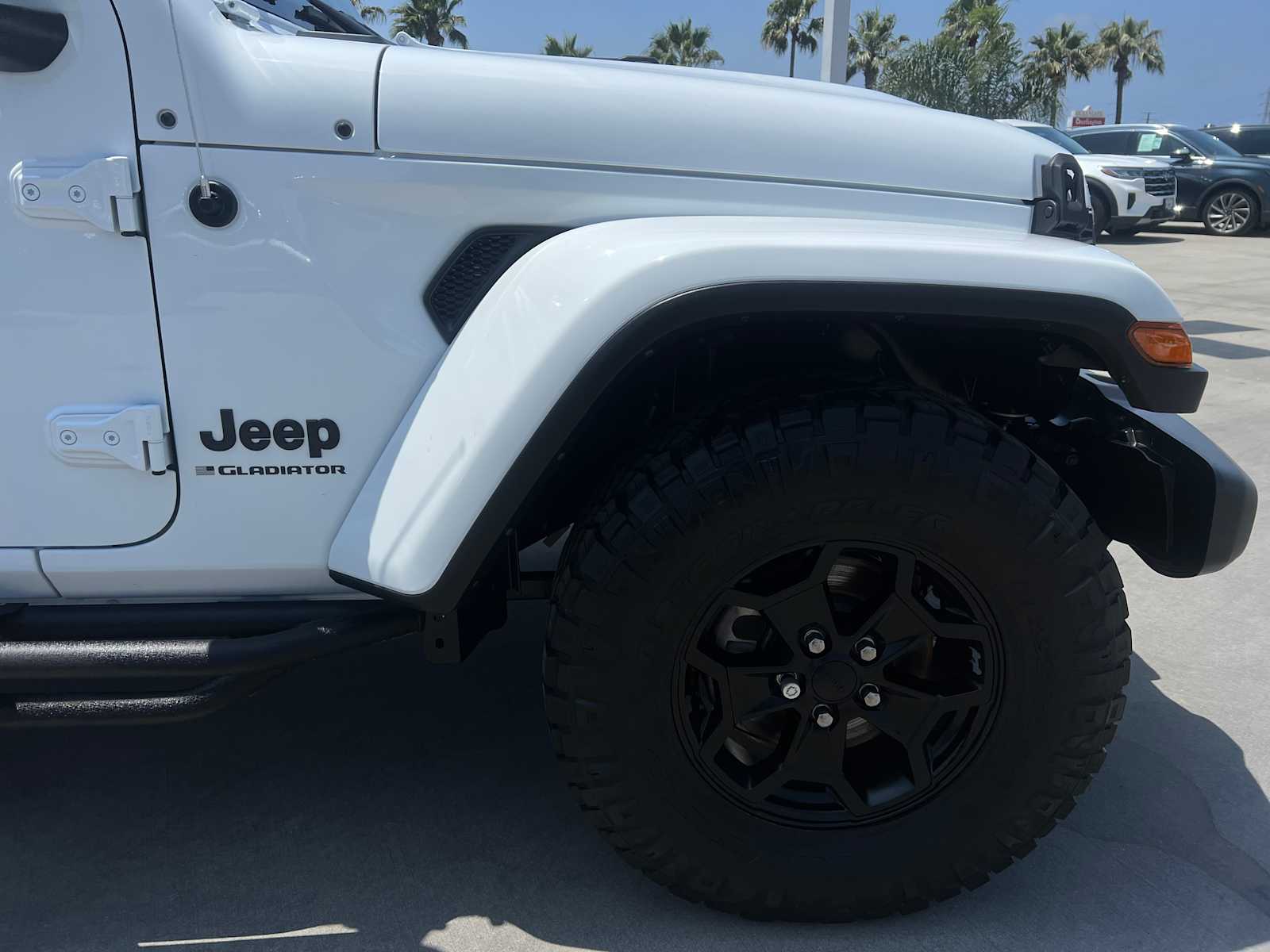2023 Jeep Gladiator Willys