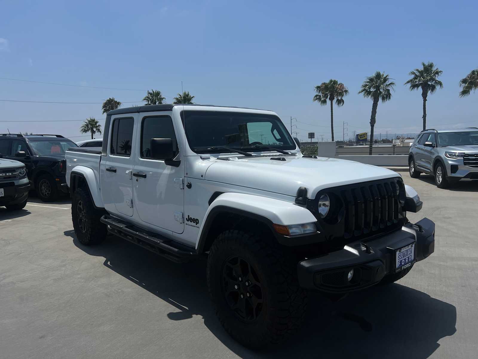 2023 Jeep Gladiator Willys