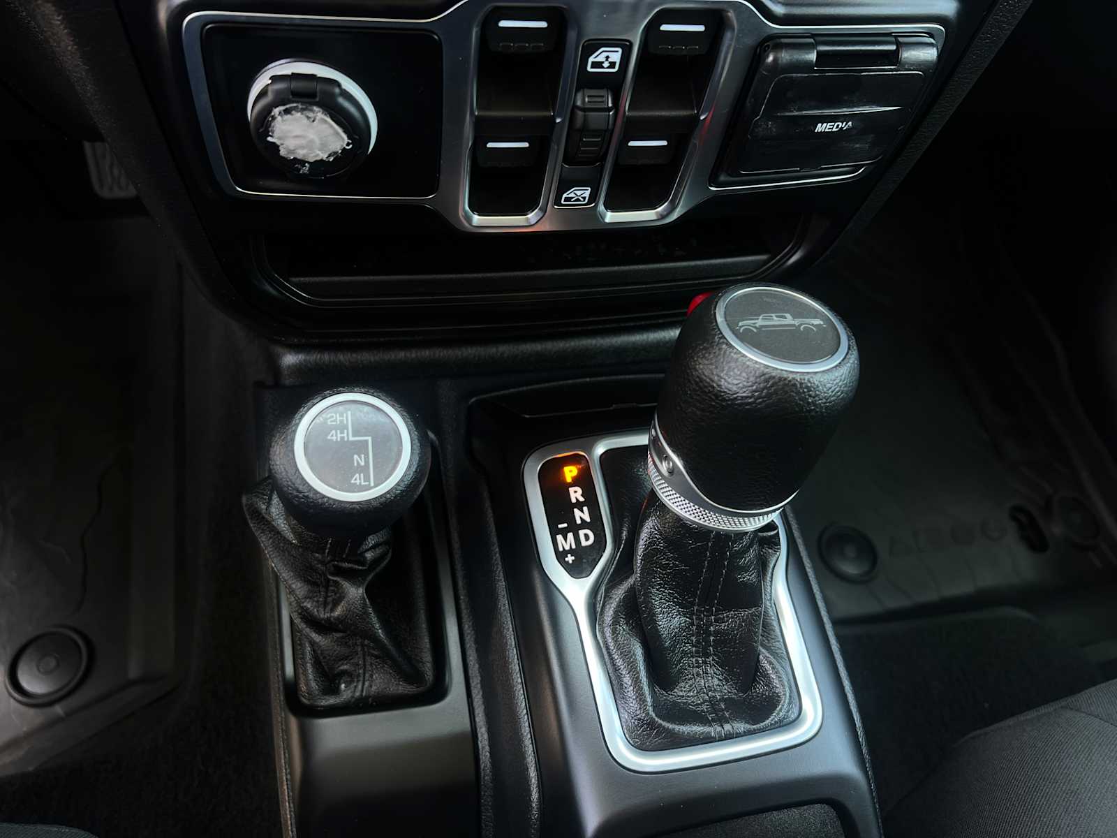 2023 Jeep Gladiator Willys