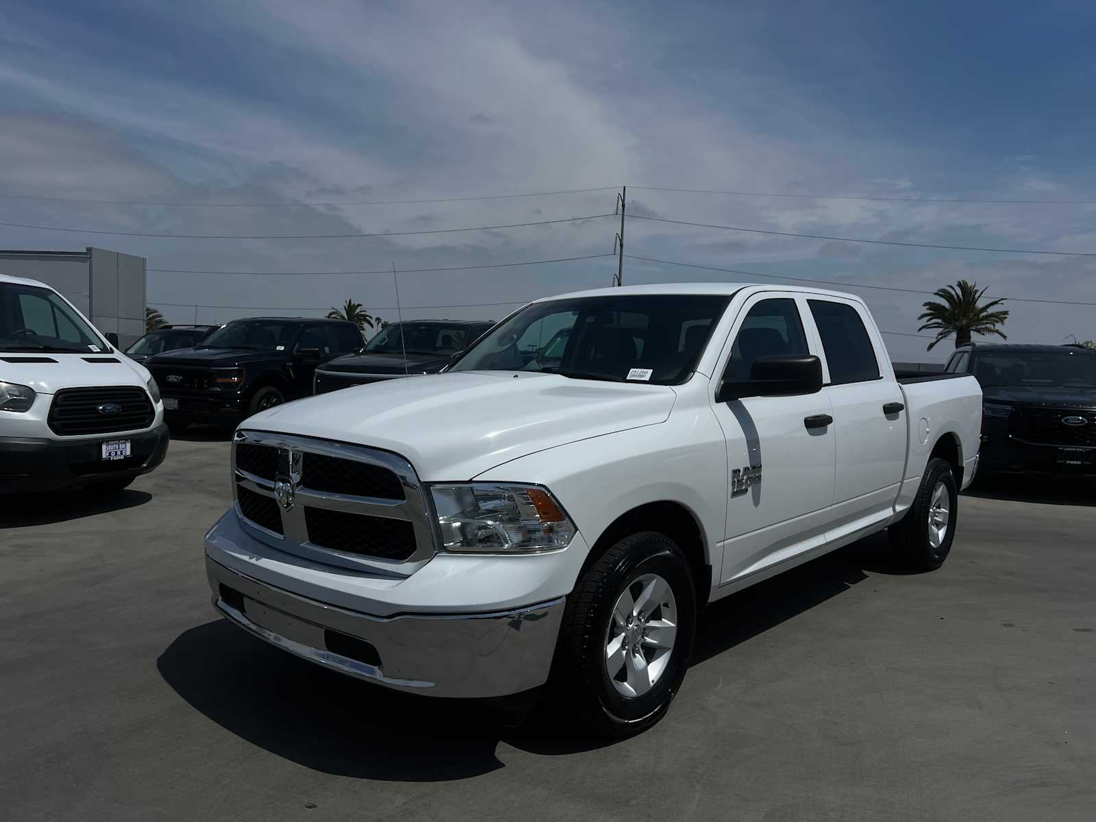 2022 Ram 1500 Classic SLT