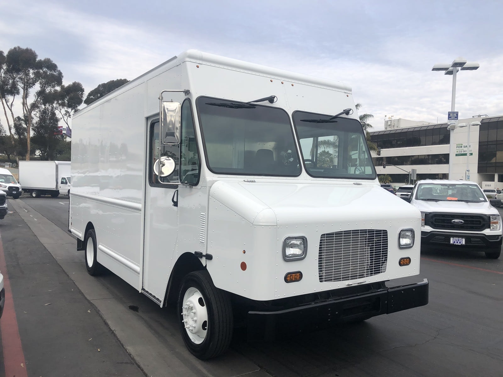 2021 Ford F-59 Commercial Stripped Chassis 