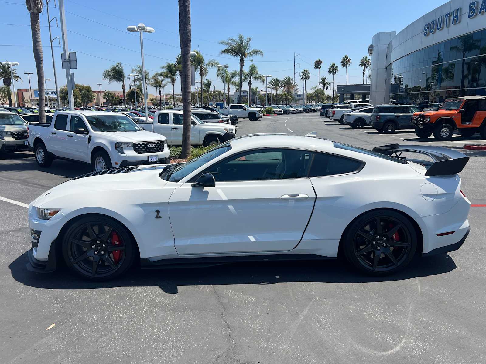 2020 Ford Mustang Shelby GT500 photo 2