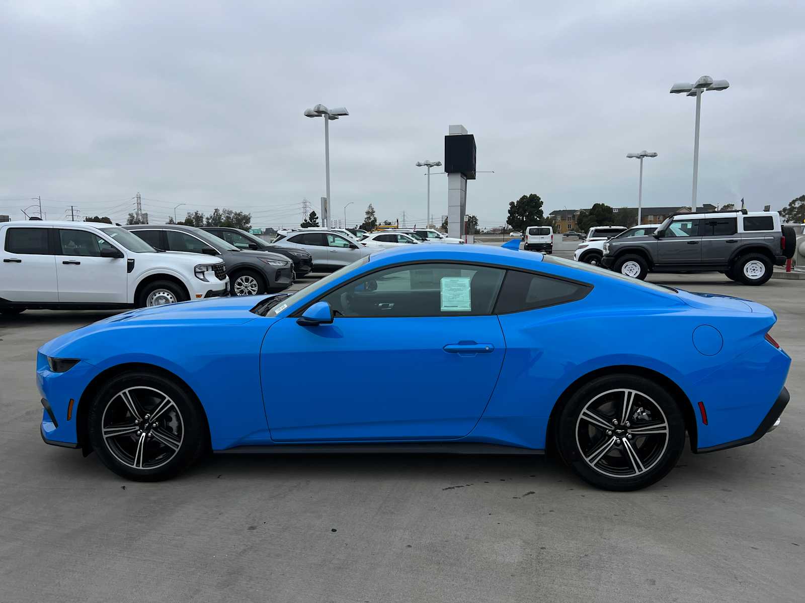 2025 Ford Mustang 