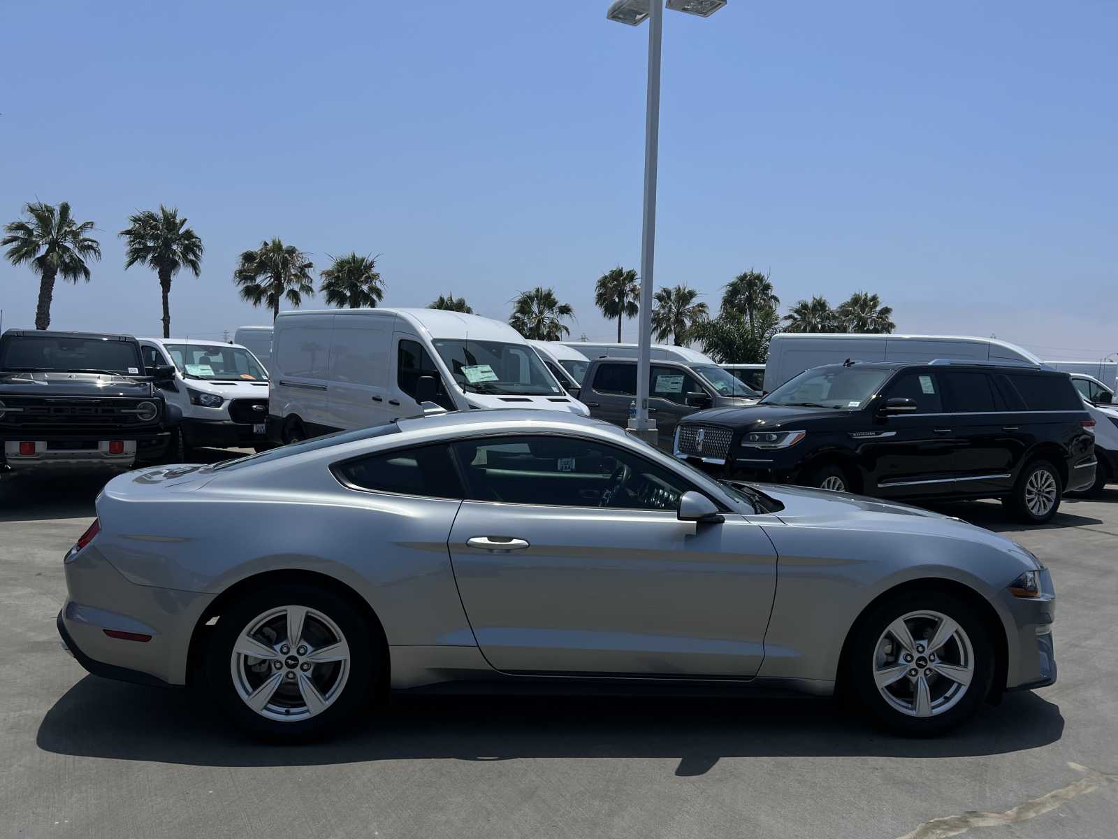 2022 Ford Mustang EcoBoost