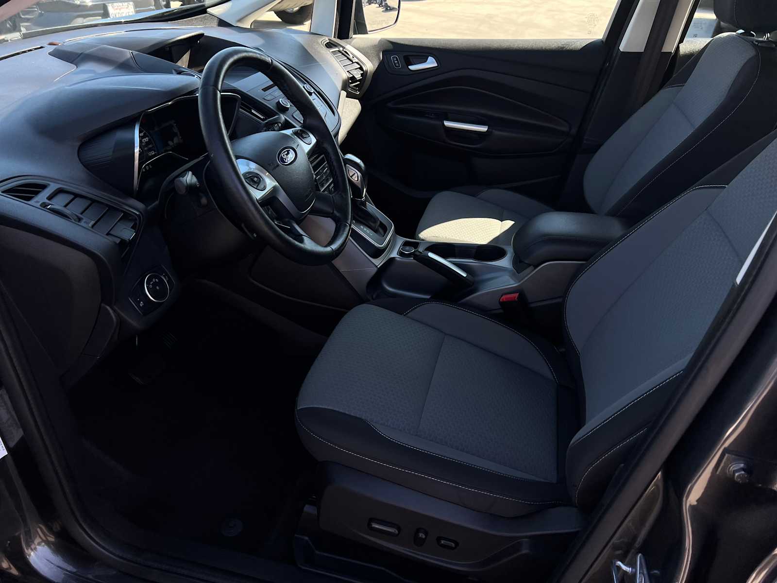 2017 Ford C-Max Hybrid SE