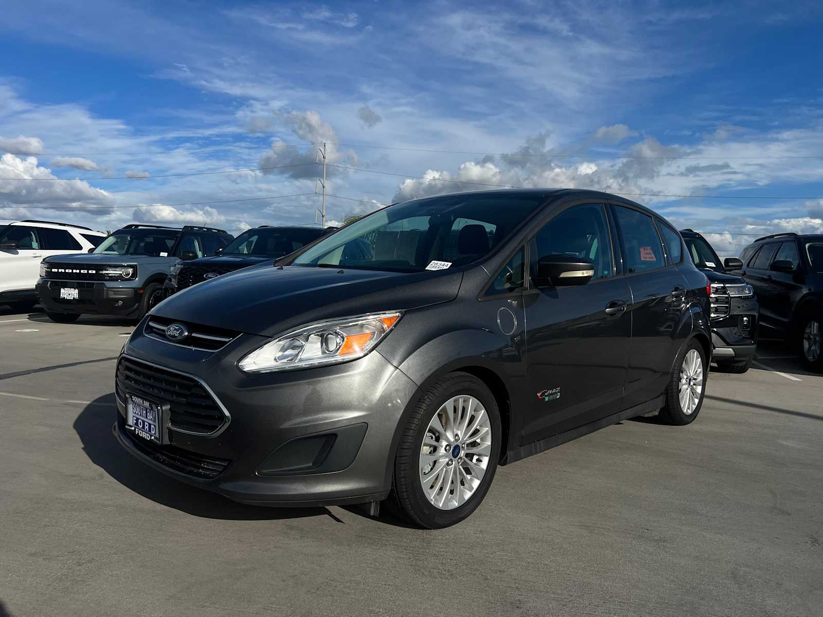 2017 Ford C-Max SE's photo