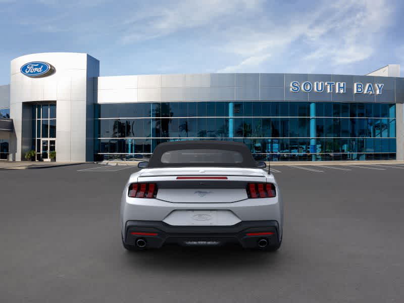 2025 Ford Mustang 