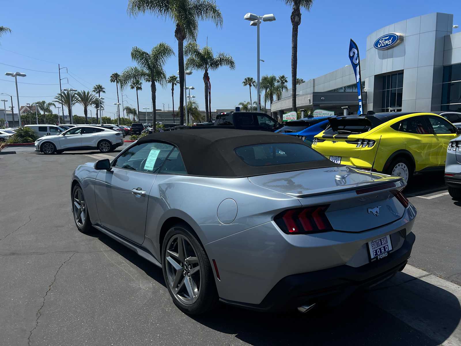 2025 Ford Mustang 