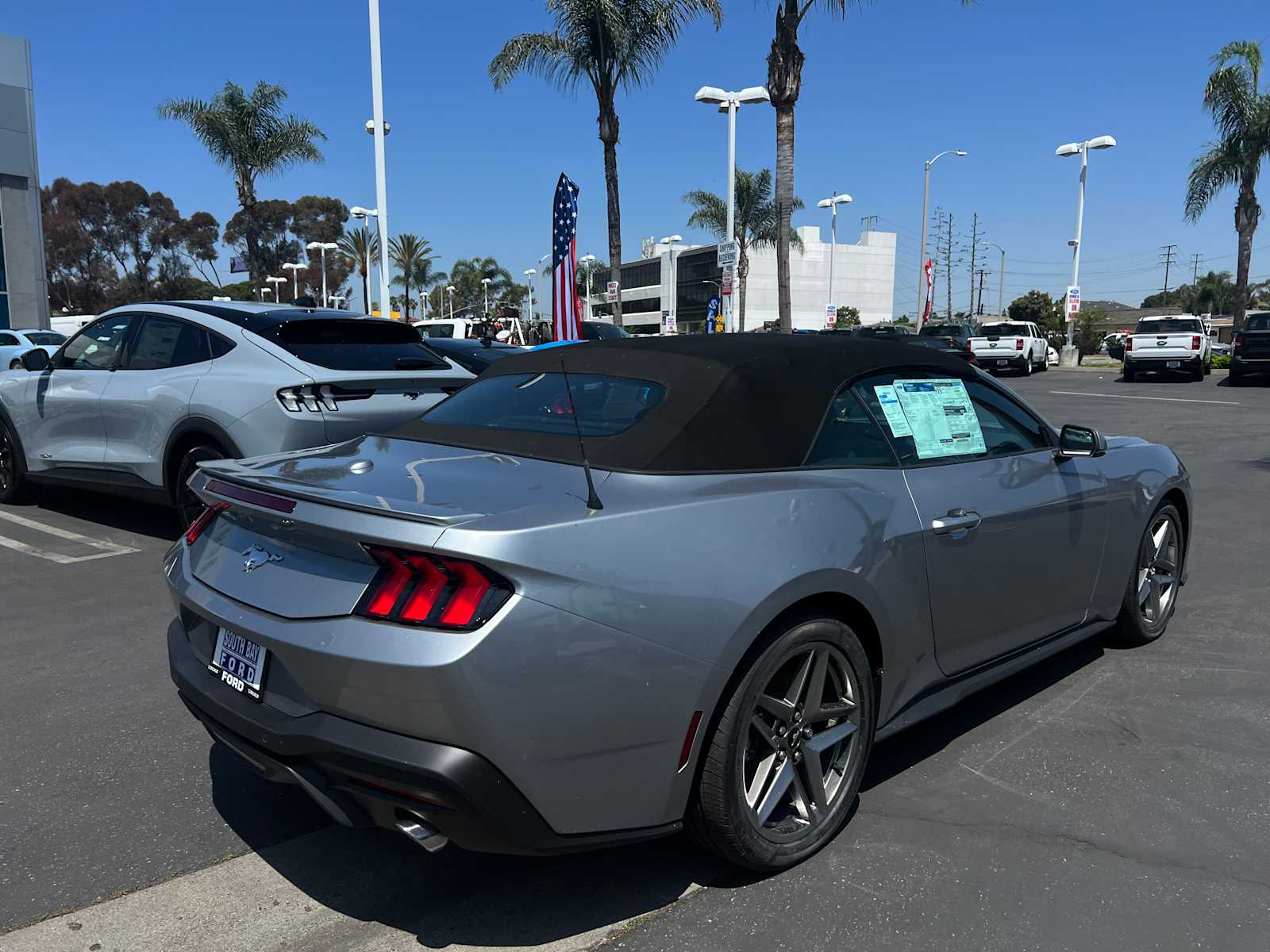 2025 Ford Mustang 
