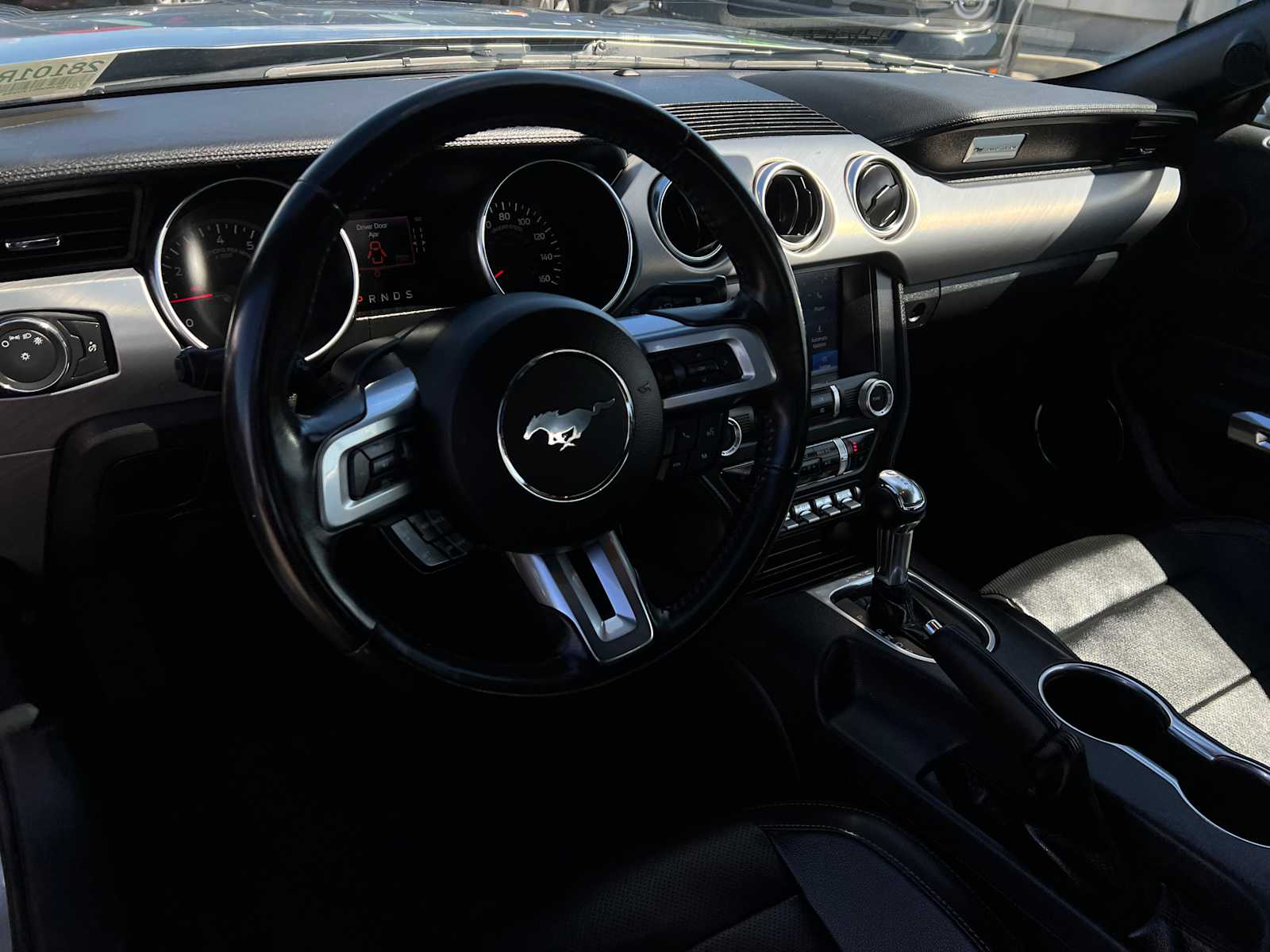 2022 Ford Mustang EcoBoost Premium