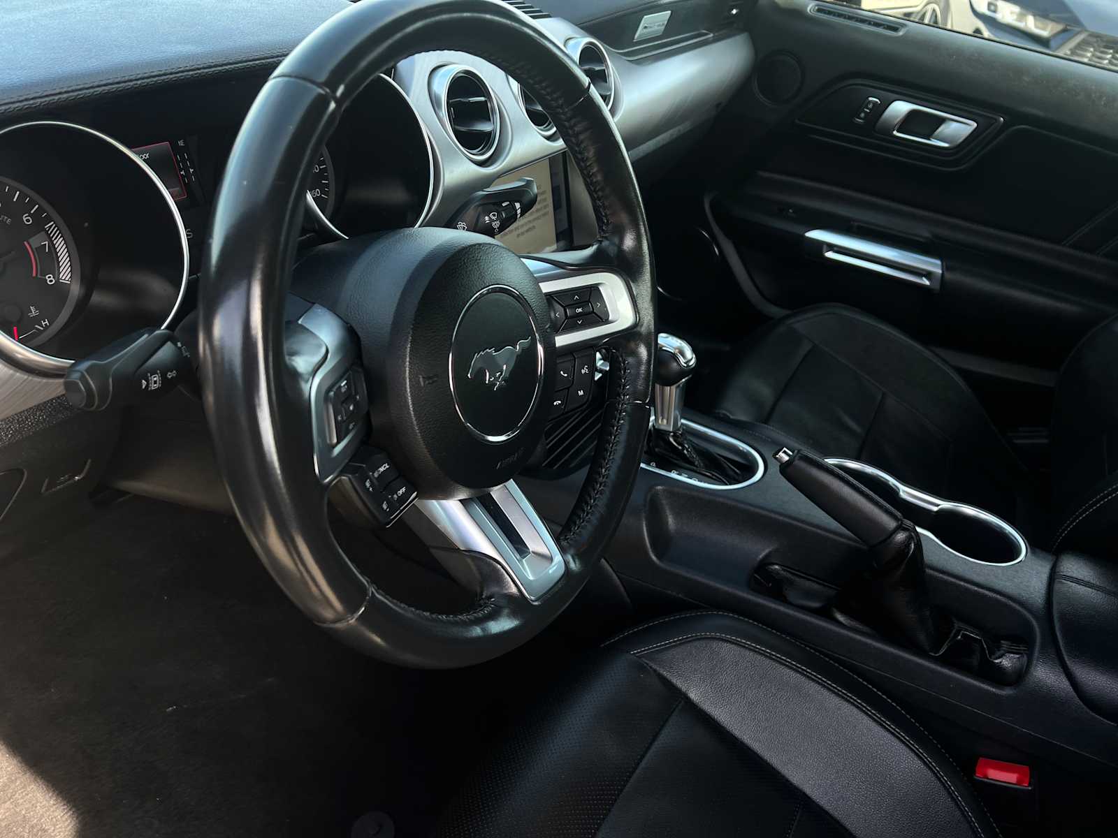 2022 Ford Mustang EcoBoost Premium