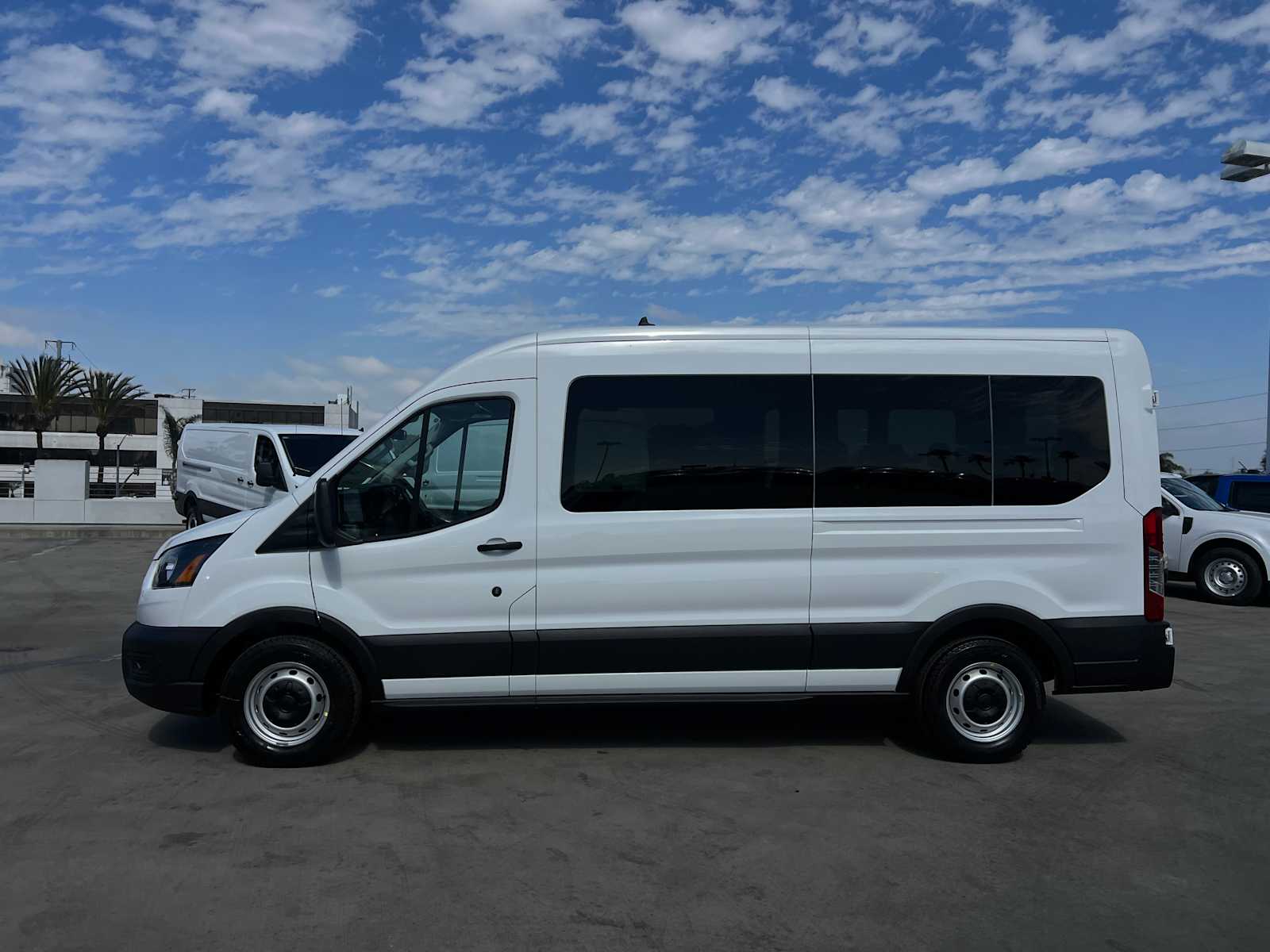 2025 Ford Transit Passenger XL 2025 Ford Transit Passenger XL