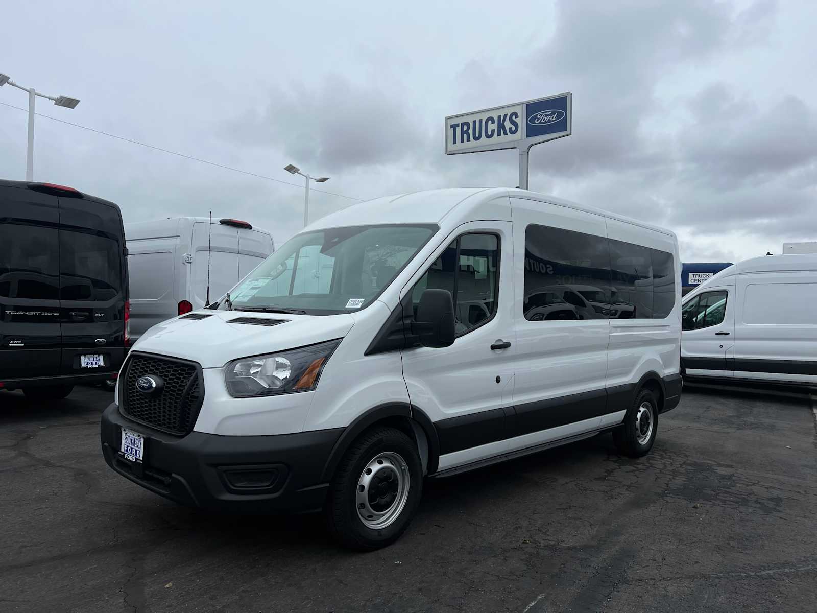 2024 Ford Transit Passenger XL