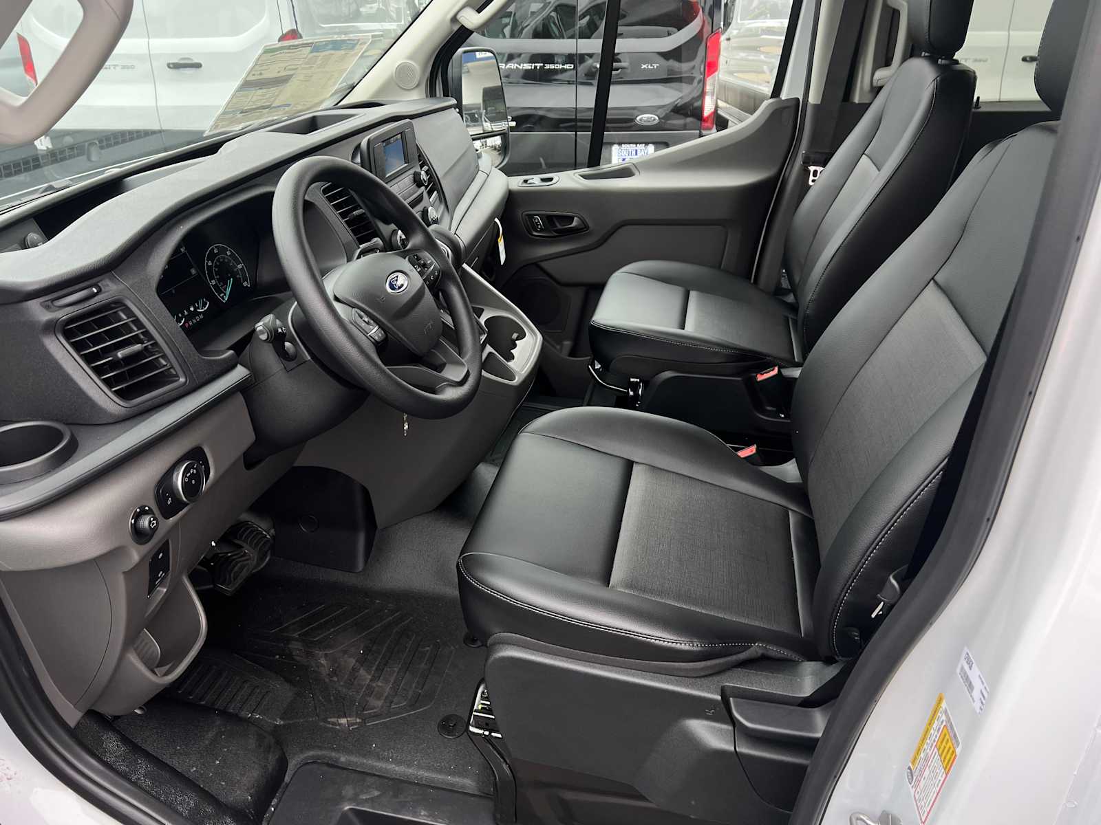 2024 Ford Transit Passenger XL