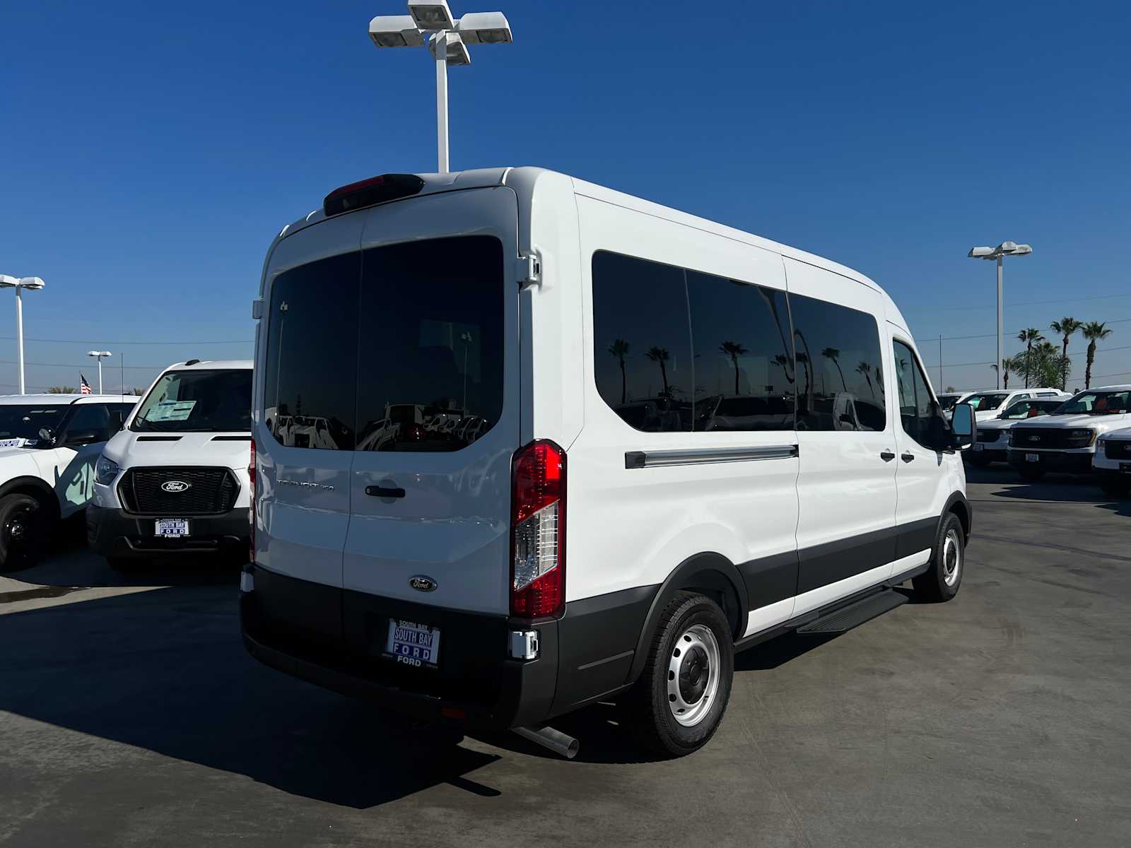 2025 Ford Transit Passenger XL 2025 Ford Transit Passenger XL