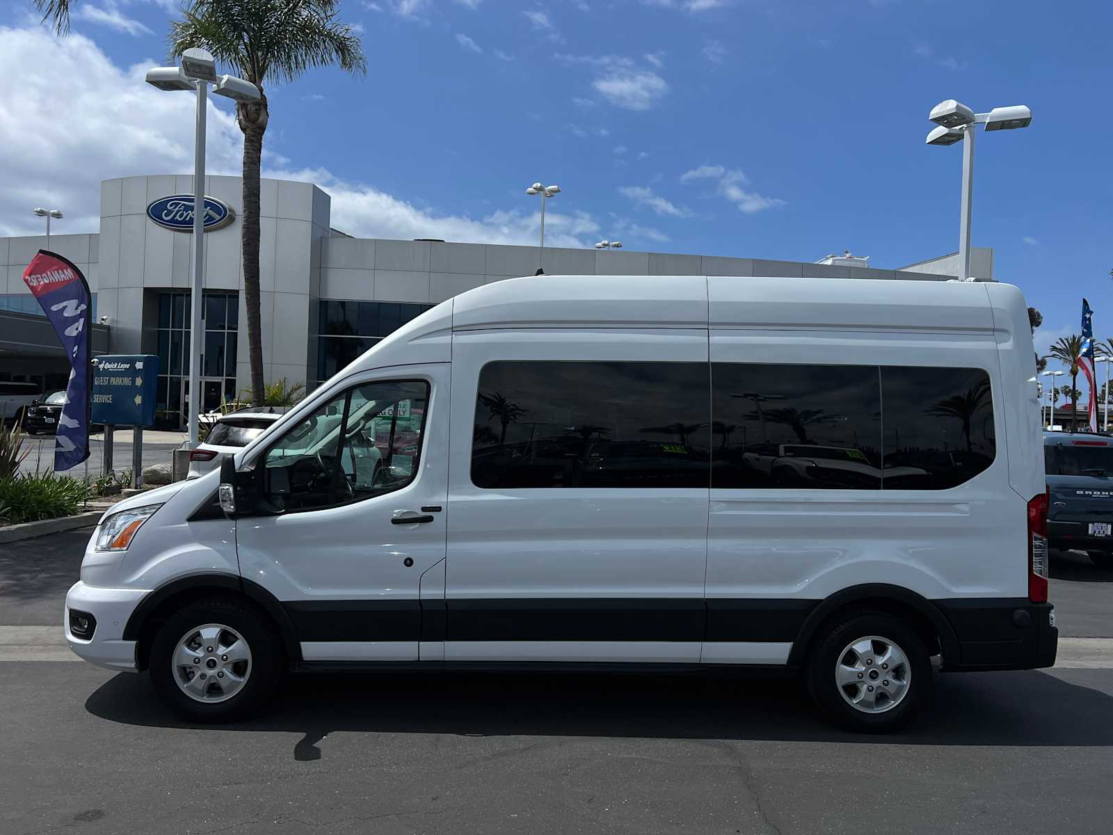 2020 Ford Transit Passenger XLT