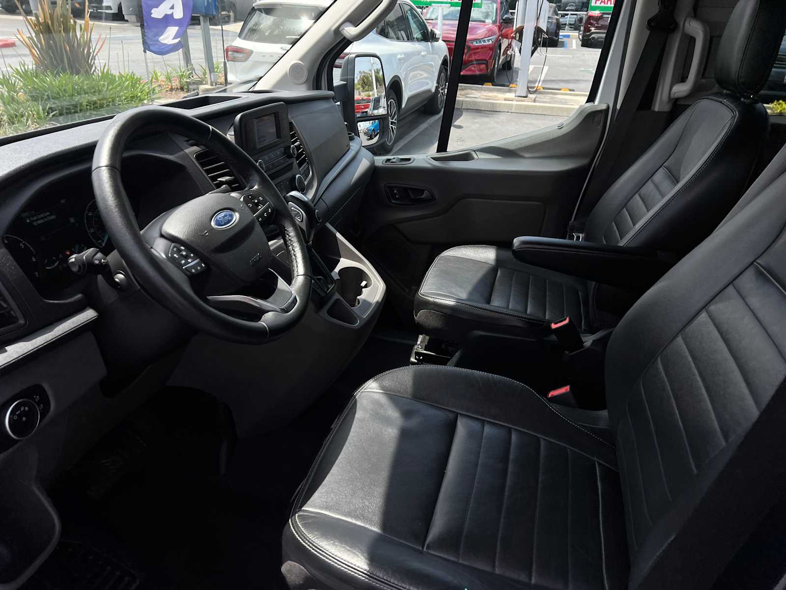 2020 Ford Transit Passenger XLT