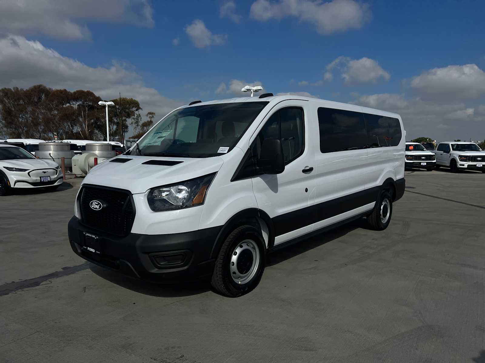 2026 Ford Transit Passenger 2026 Ford Transit Passenger