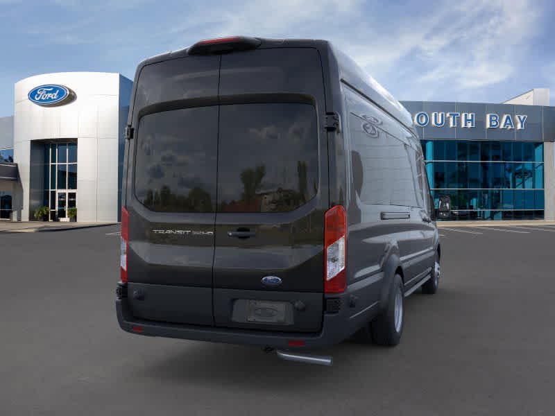 2024 Ford Transit Passenger XL