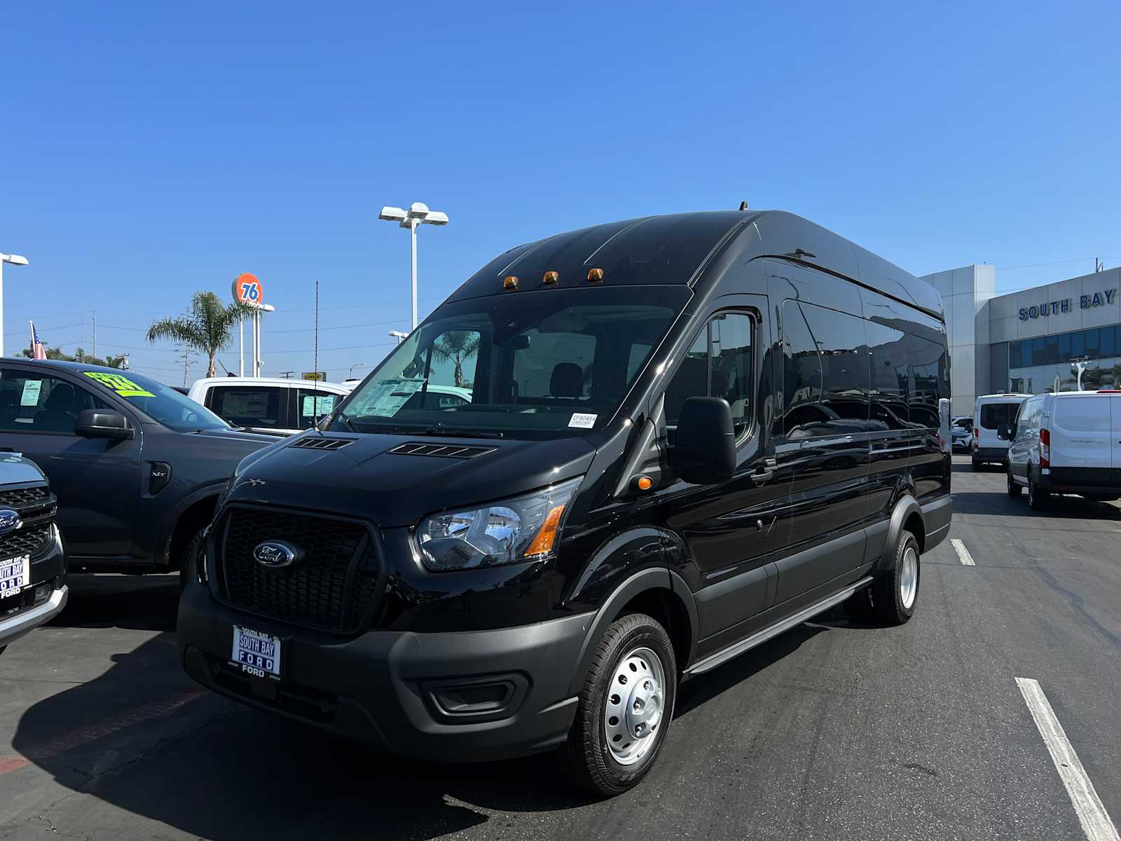 2024 Ford Transit Passenger XL