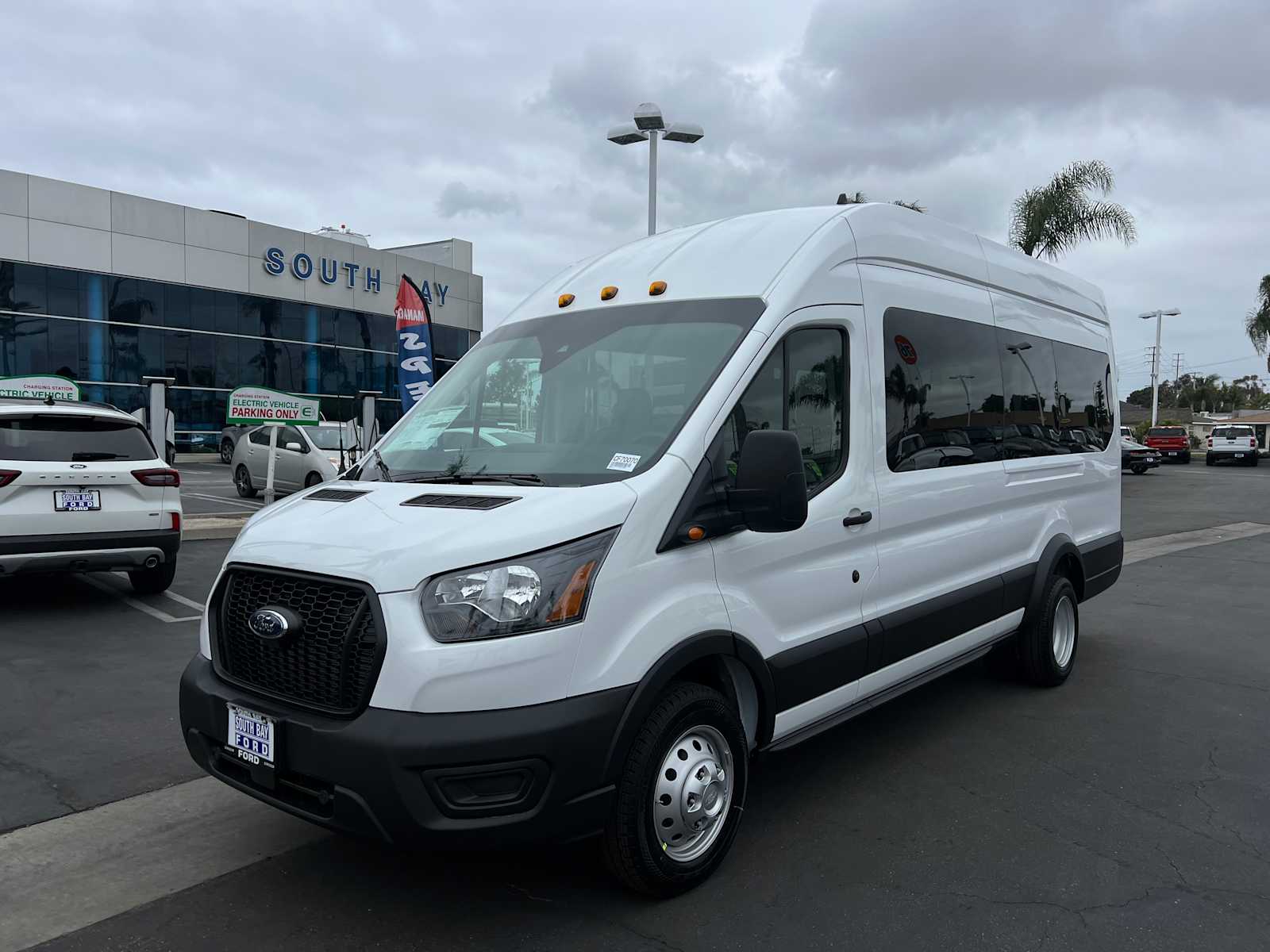 2025 Ford Transit Passenger XL 2025 Ford Transit Passenger XL