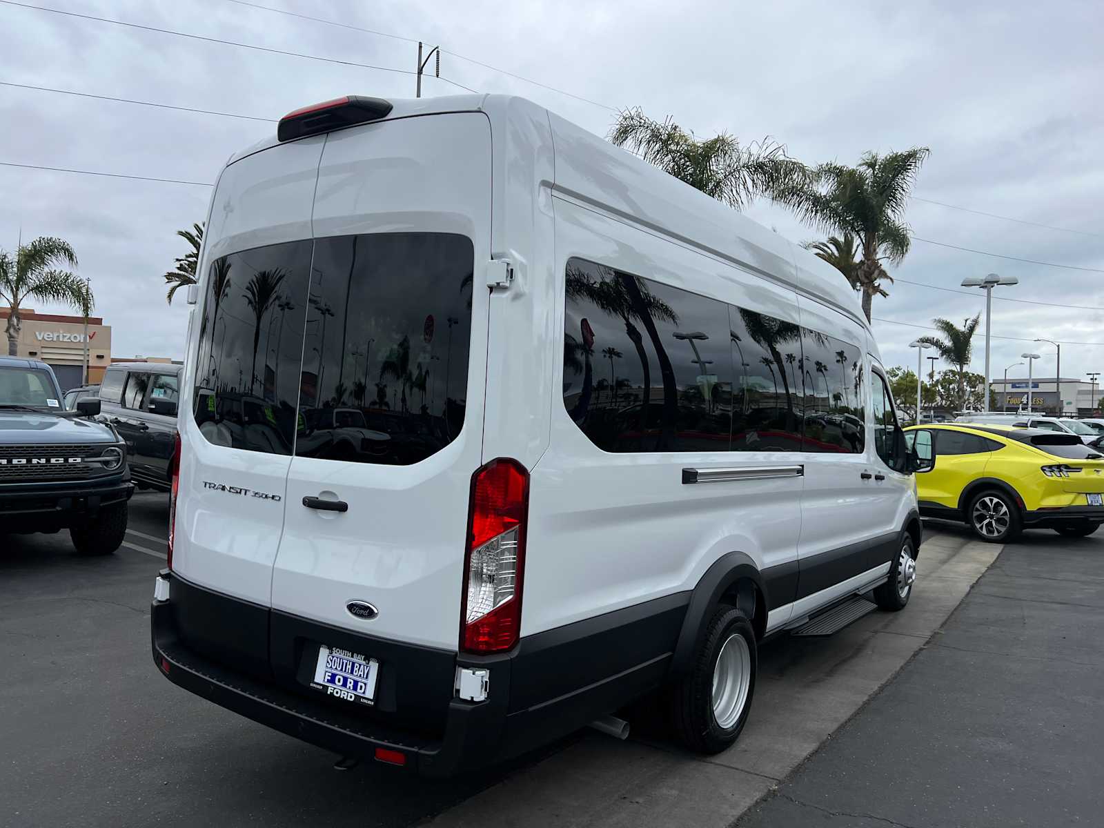 2025 Ford Transit Passenger XL 2025 Ford Transit Passenger XL