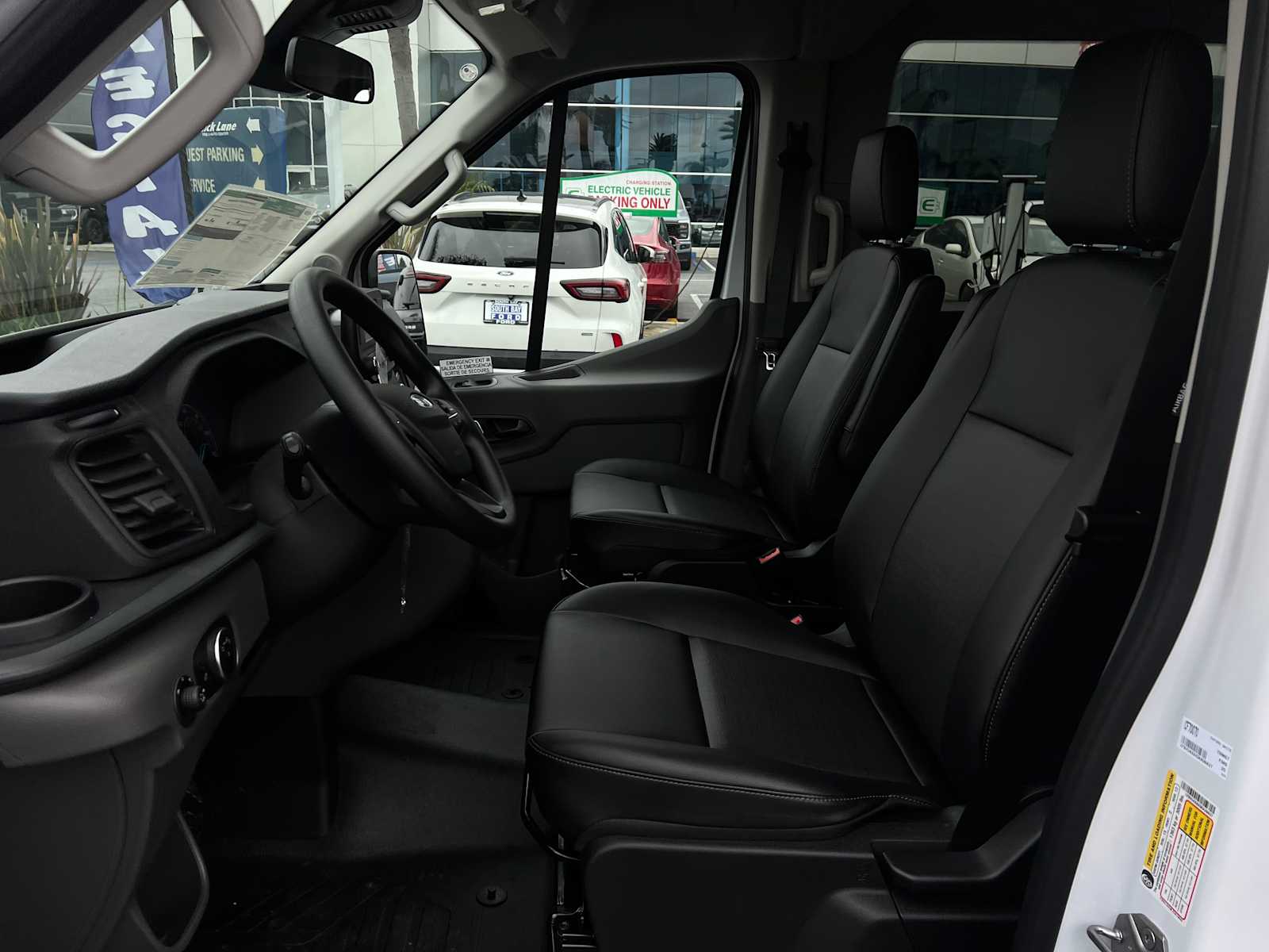 2025 Ford Transit Passenger XL 2025 Ford Transit Passenger XL