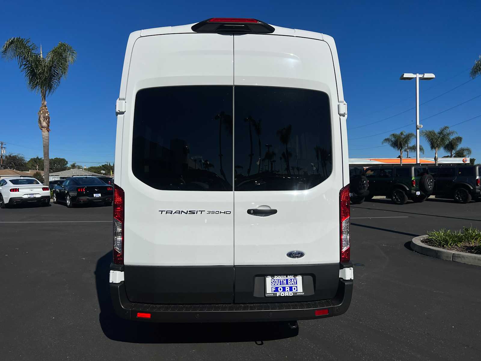 2025 Ford Transit Passenger XL