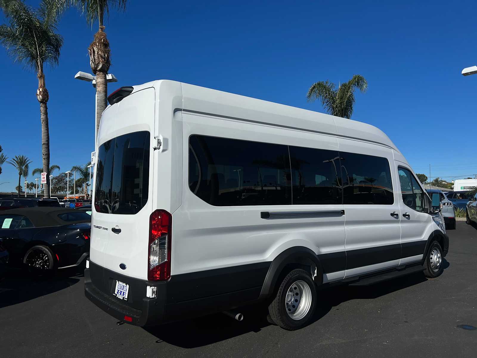 2025 Ford Transit Passenger XL