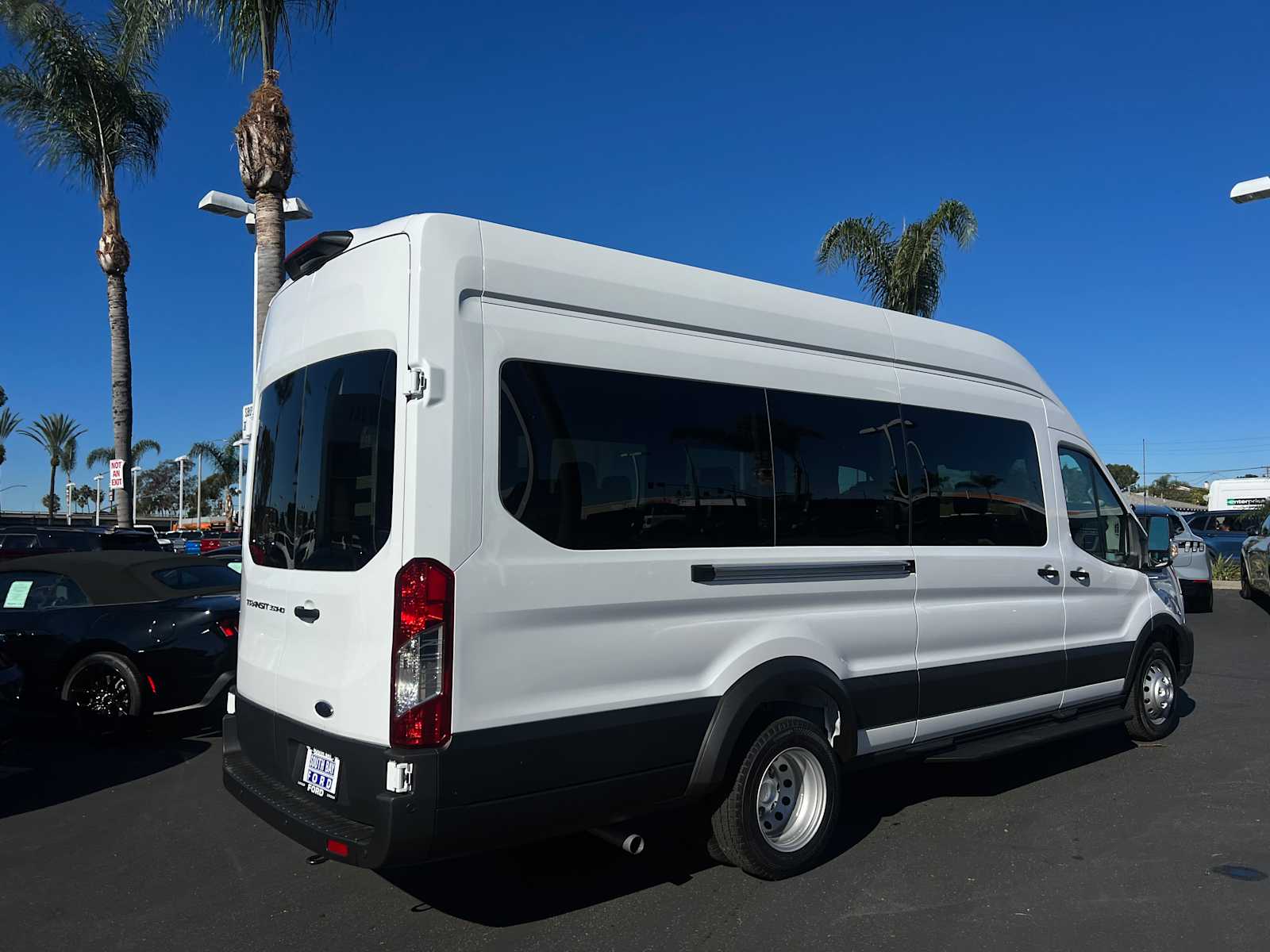 2025 Ford Transit Passenger XL